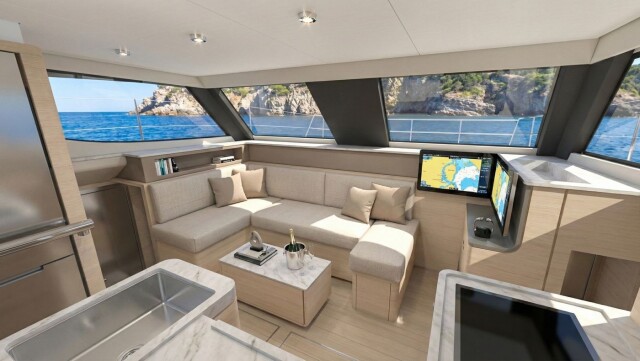 Aventura 37 Explorer   Salon 2 1479x790
