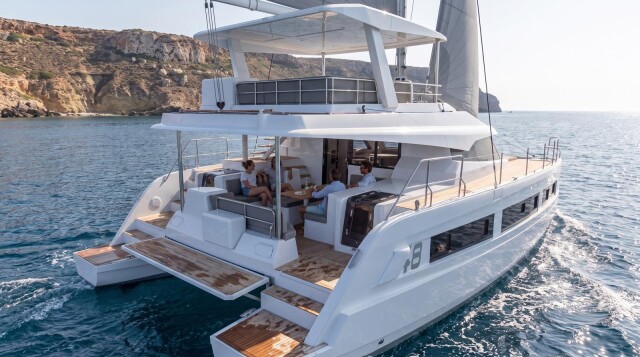 Aventura 48 Aft Cockpit Dirk Agter